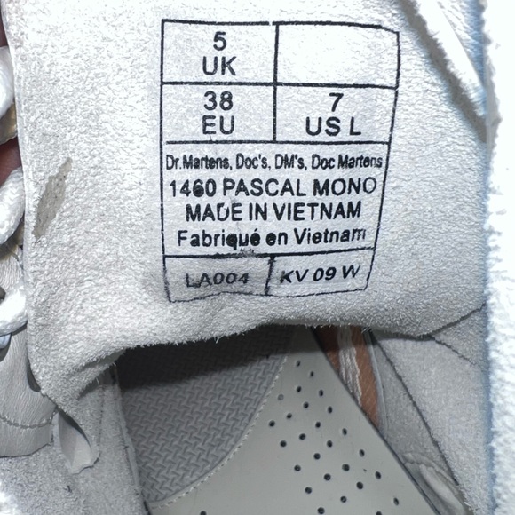 Dr. Martens 1460 Pascal Women’s Mono Lace Up Boots - Picture 5 of 6